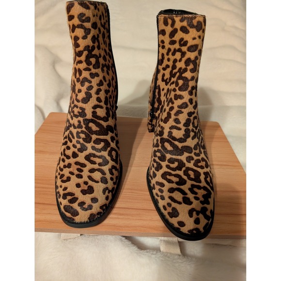 Steve Madden Leopard Print Cow Hair Ankle Boots Side Zip Women Size 9 Block Heel - Picture 1 of 11